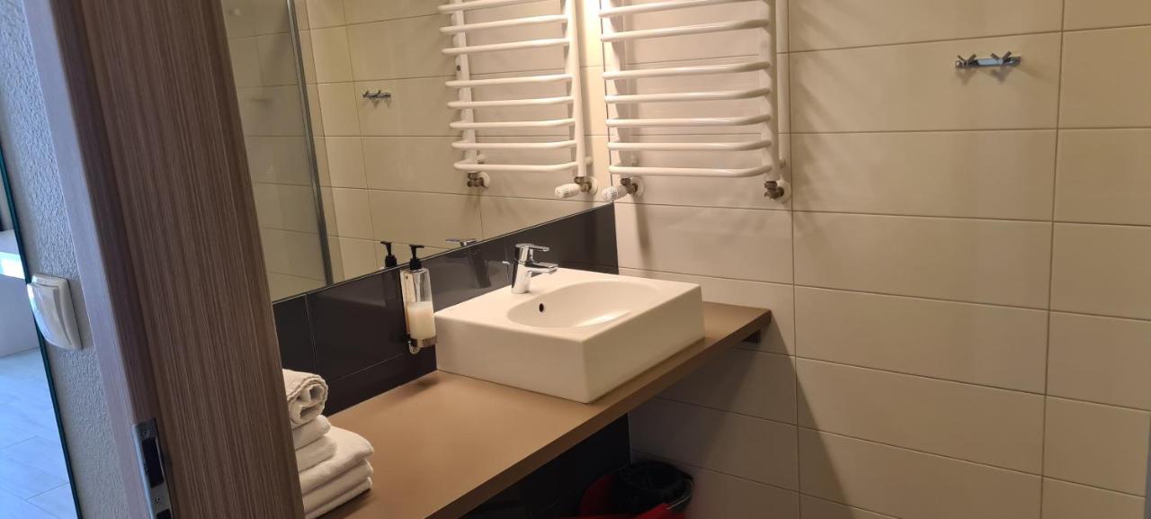 Apartamenty Czarna Gora S8 Heudorf Exterior foto
